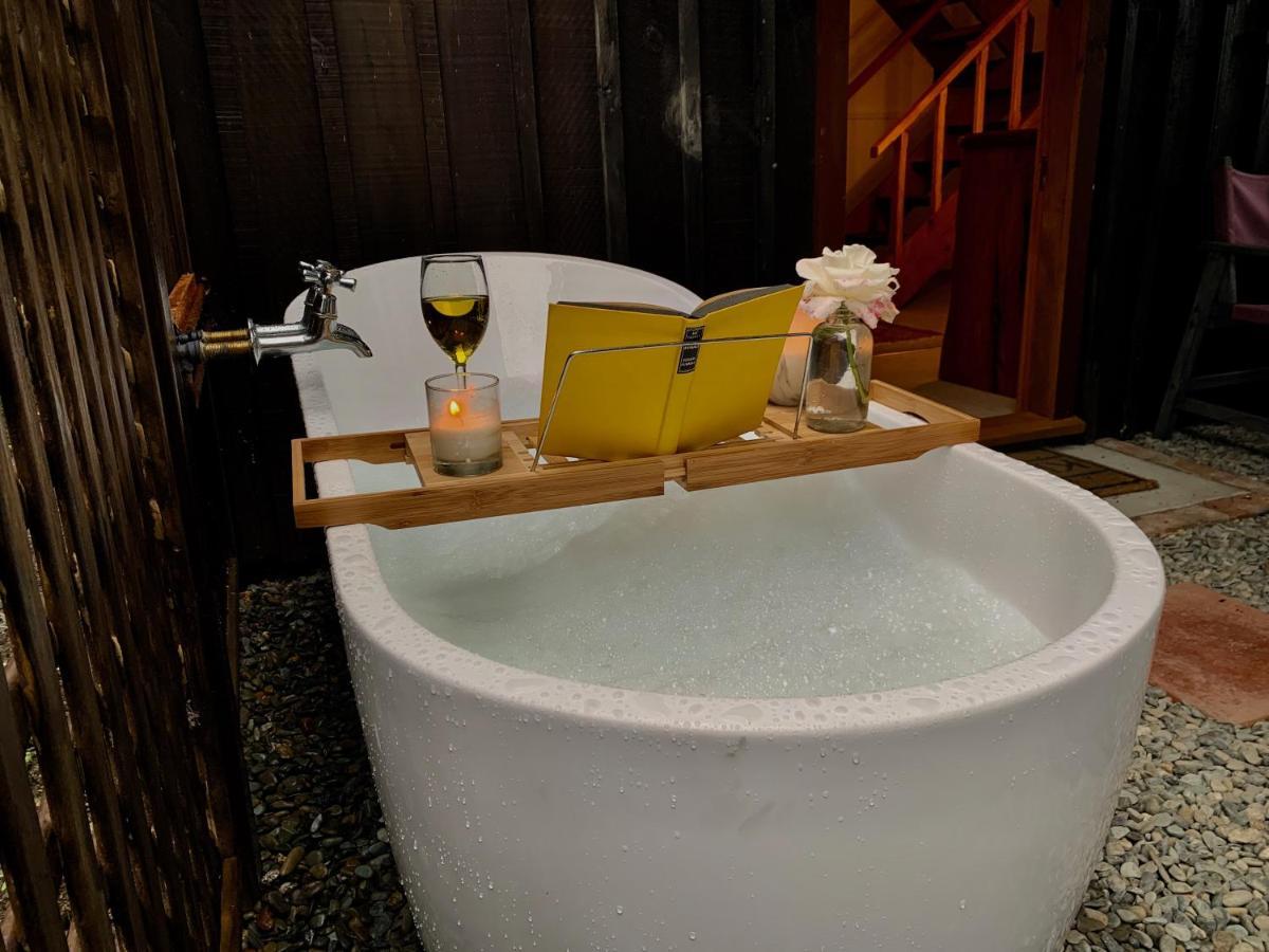 ネルソン Quail Farm, Colonial Charm Bed & Breakfast エクステリア 写真