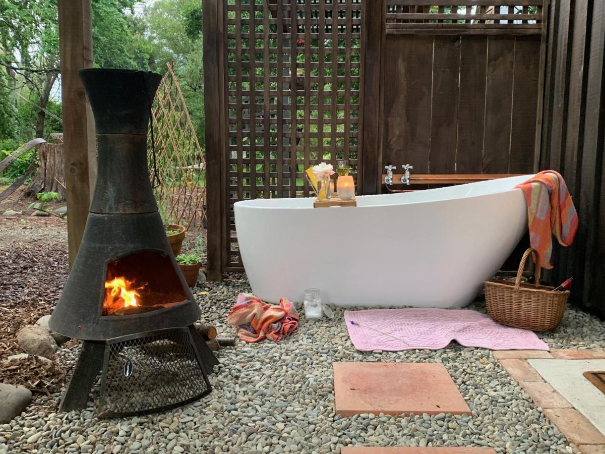 ネルソン Quail Farm, Colonial Charm Bed & Breakfast エクステリア 写真