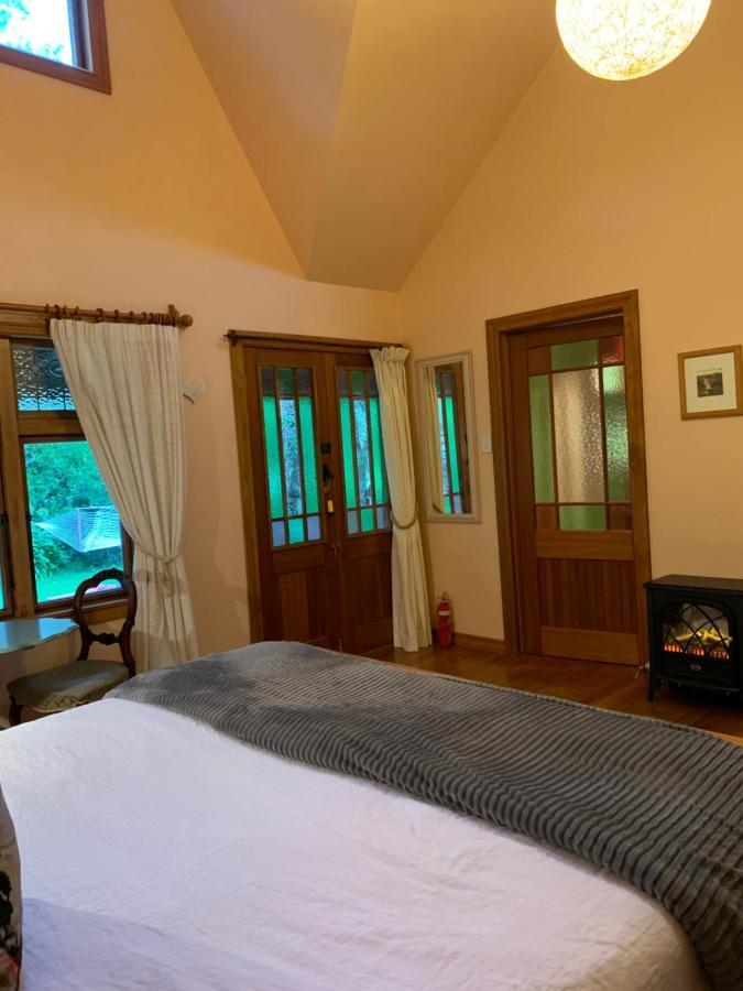 ネルソン Quail Farm, Colonial Charm Bed & Breakfast エクステリア 写真